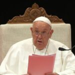 Papa all’Angelus: noi tutti siamo vivi perché siamo stati accolti