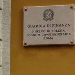 Tim, perquisizioni della Gdf nell’ufficio di un dirigente